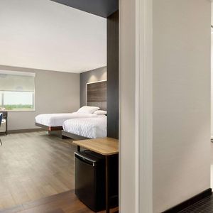 Queen Room Two Queen Beds Roll Shower Mobility Access or Non-Smoking